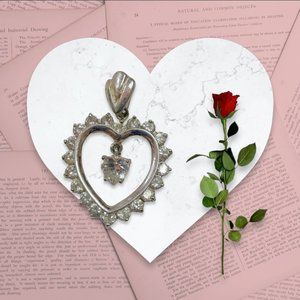 Vintage CZ Open Heart Pendanit set in Sterling
